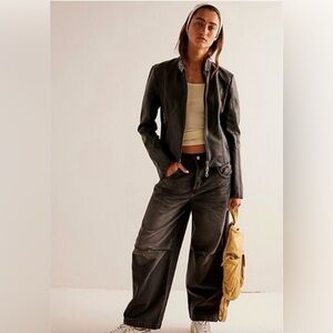NWT - We The Free - Twin Flame Mid Rise Cropped Wide Leg‎
